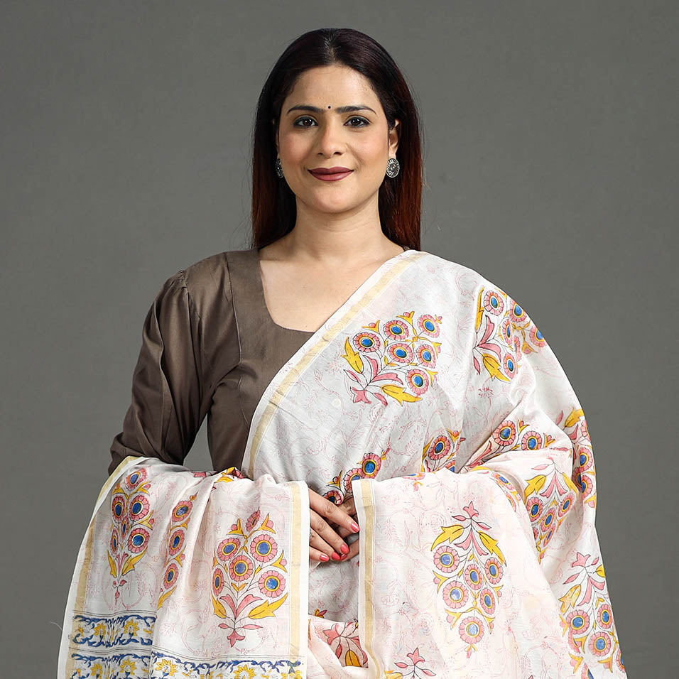 White - Handloom Chanderi Silk Sanganeri Print Dupatta 06