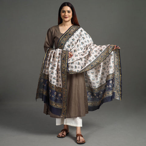 Buy Handloom Chanderi Silk Sanganeri Print Dupatta