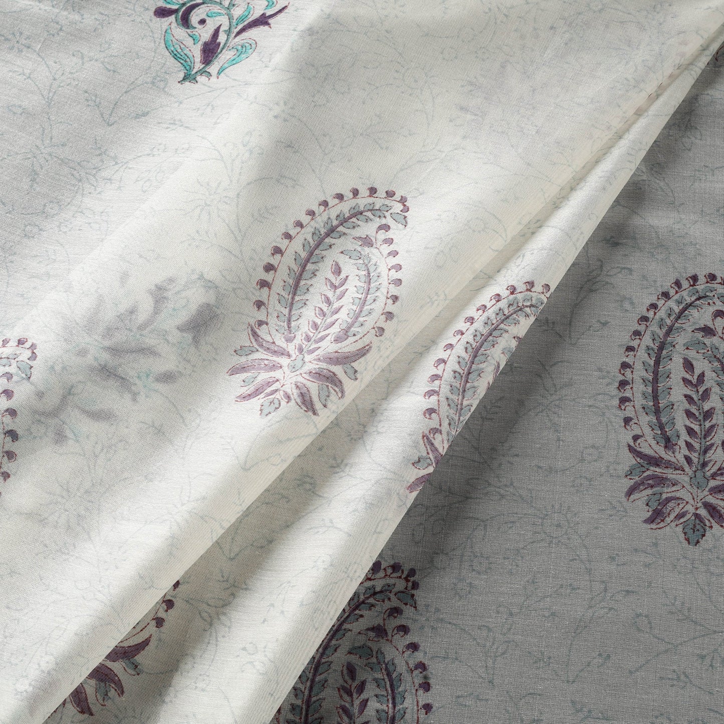 White - handloom chanderi silk sanganeri fabric 09