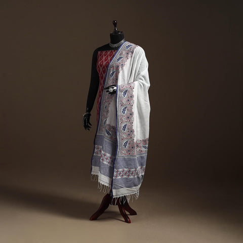 White - handloom cotton bengal hand kantha work dupatta 29