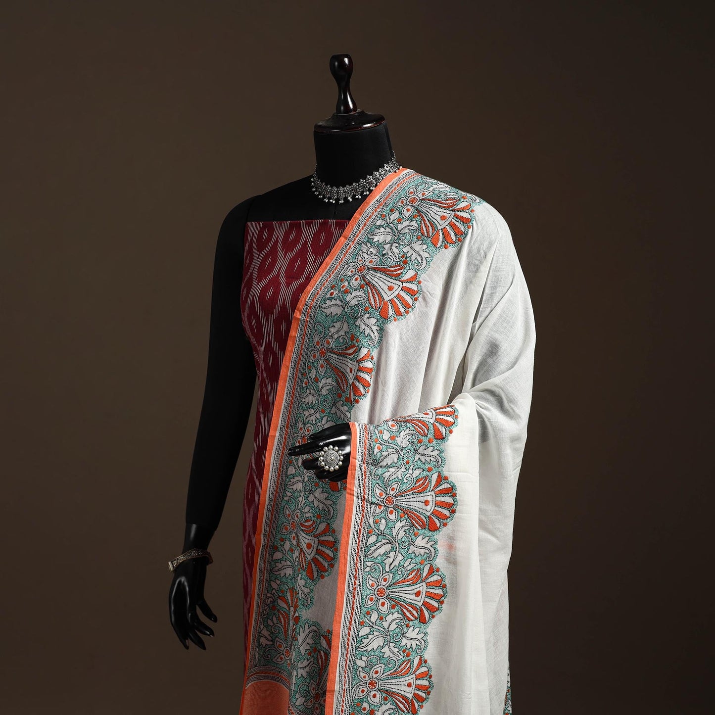 White - handloom cotton bengal hand kantha work dupatta 30