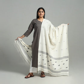 White - handloom cotton burdwan jamdani dupatta 03