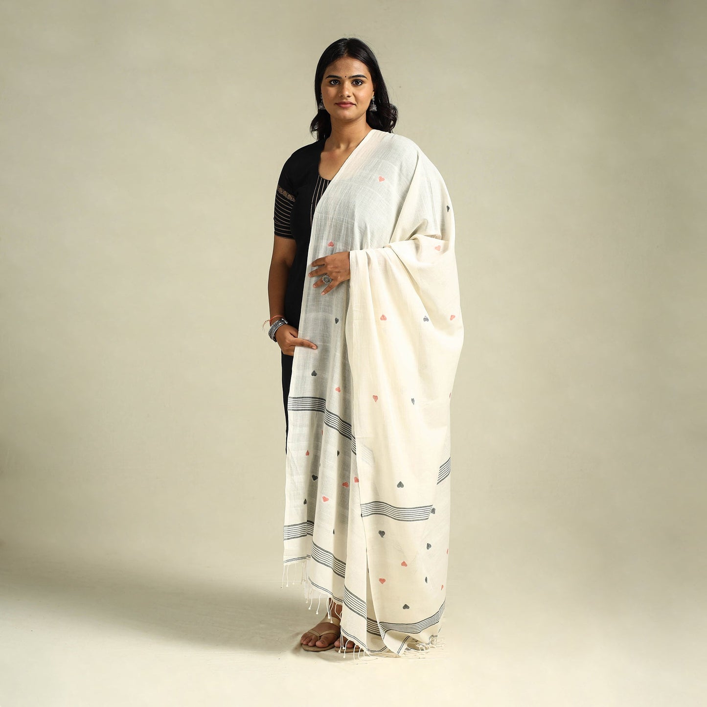 White Handloom Cotton Burdwan Jamdani Dupatta