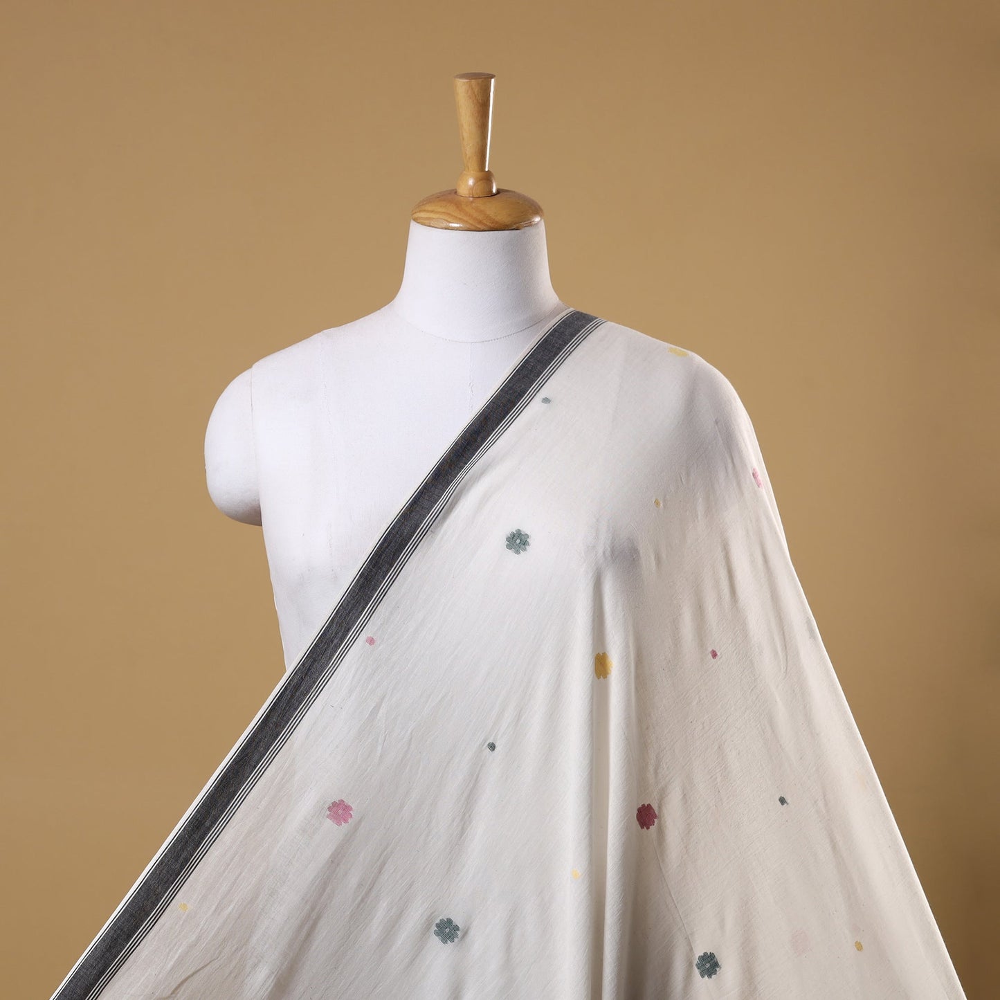White Handloom Cotton Burdwan Jamdani Fabric 