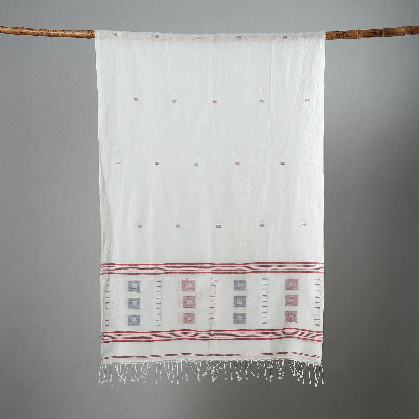 White- handloom cotton burdwan jamdani stole with tassels