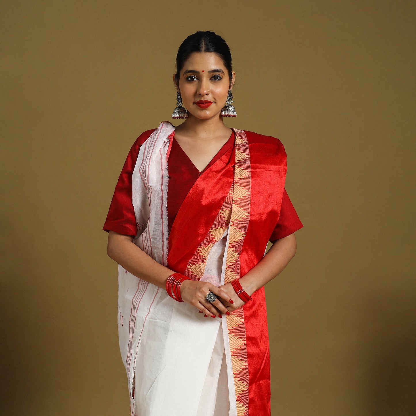 Buy Handloom Cotton Phulia Jamdani Saree