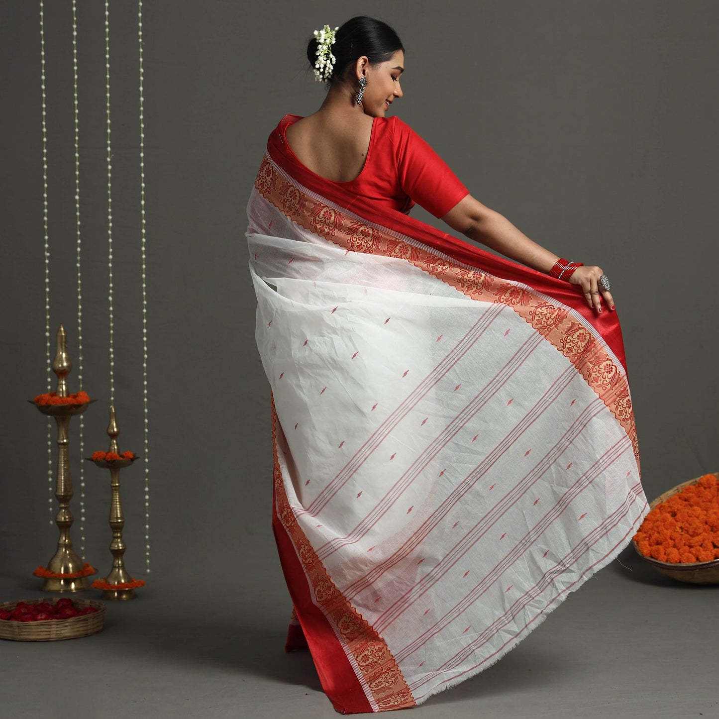  Handloom Cotton Phulia Jamdani Saree