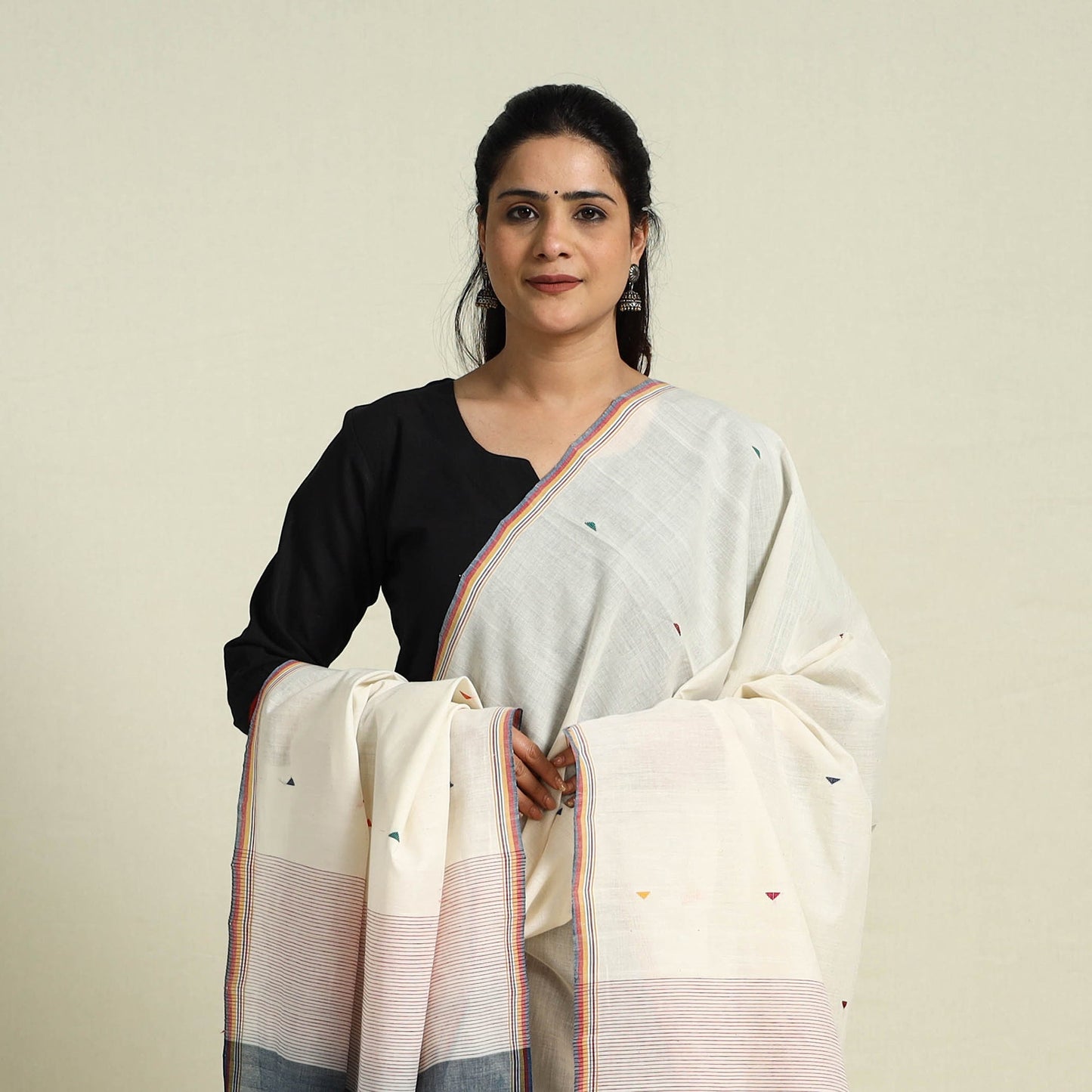 Buy Handloom Cotton Srikakulam Jamdani Dupatta