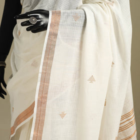 White - handloom cotton zari buti phulia jamdani saree 12