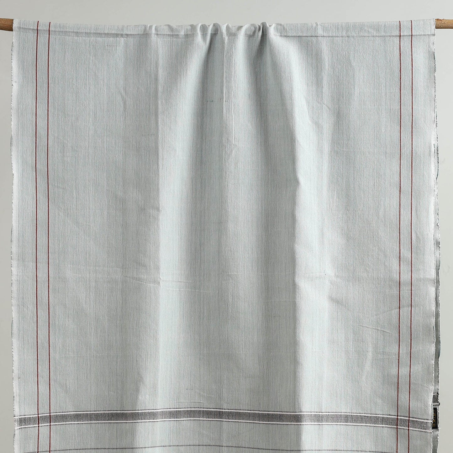 White Handloom Fine Cotton Plain Bath Towel