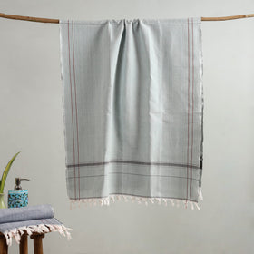 White Handloom Fine Cotton Plain Bath Towel