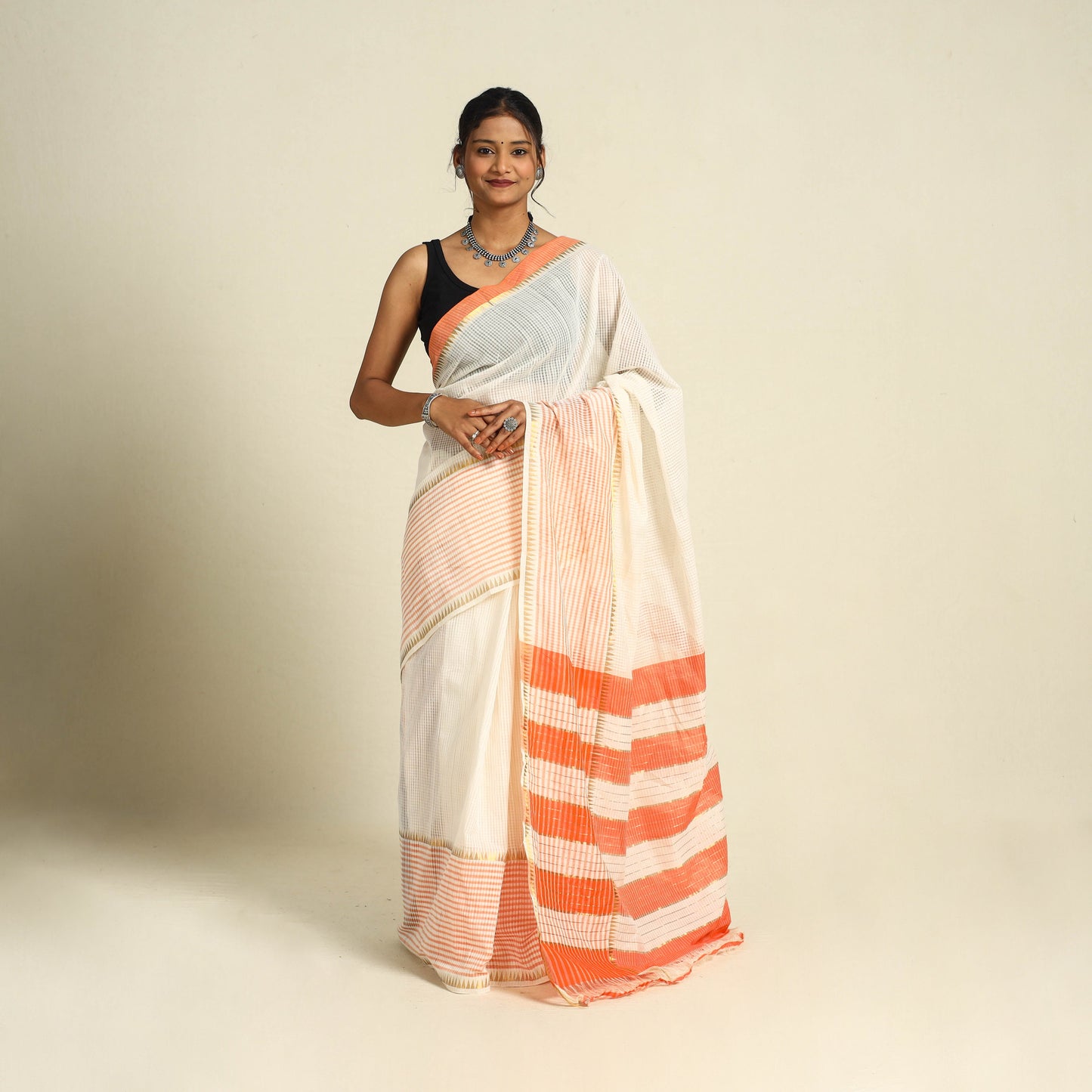 Handloom Missing Checks Cotton Off White Mangalagiri Saree