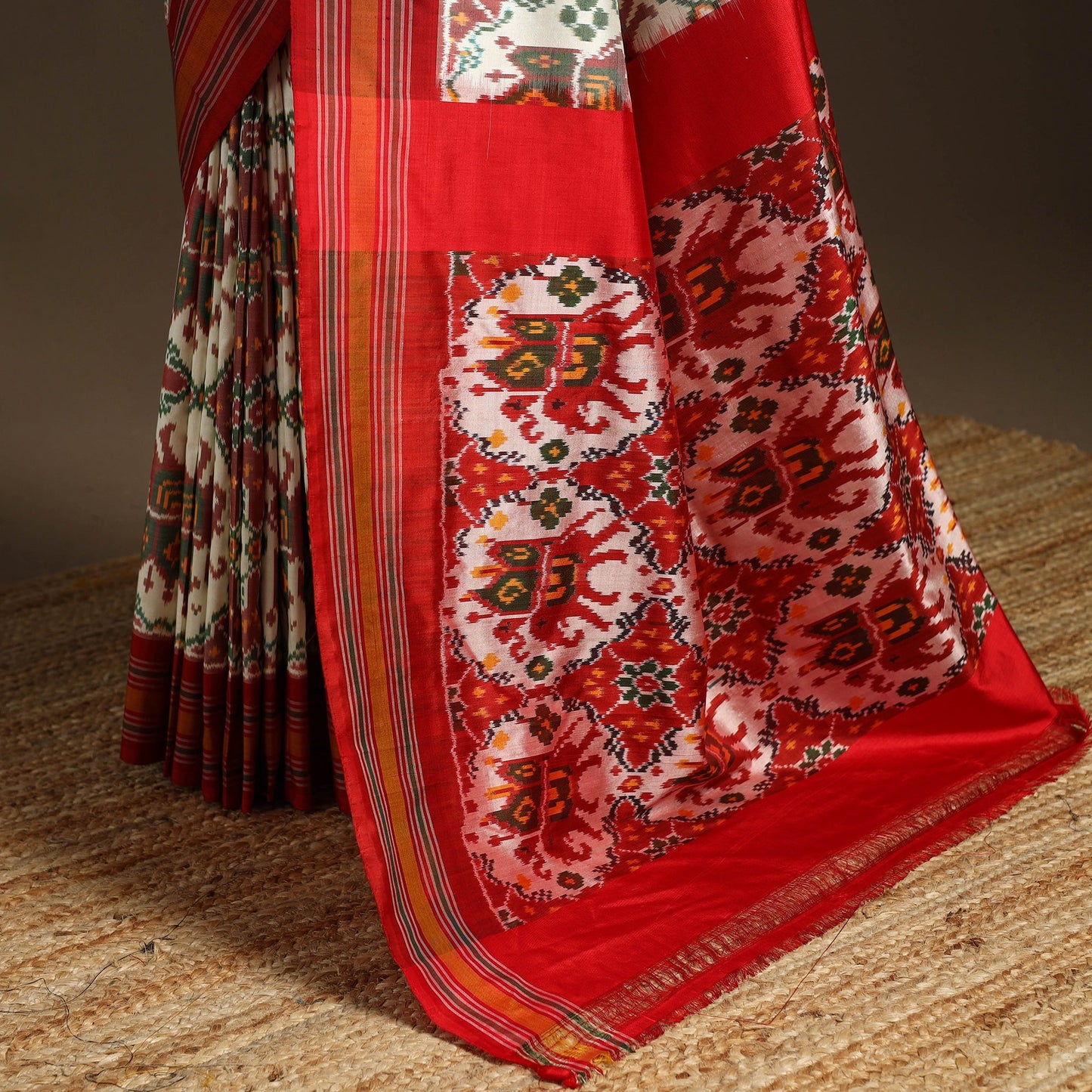 Handloom mulberry silk patola ikat pochampally saree 14