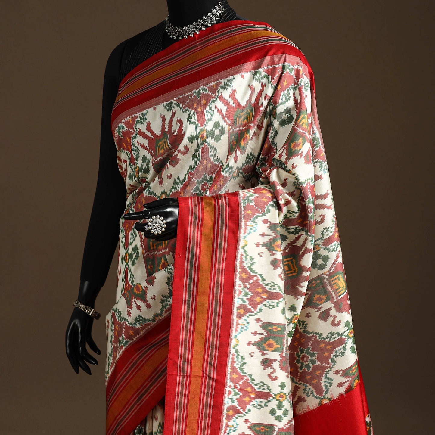 Handloom mulberry silk patola ikat pochampally saree 14