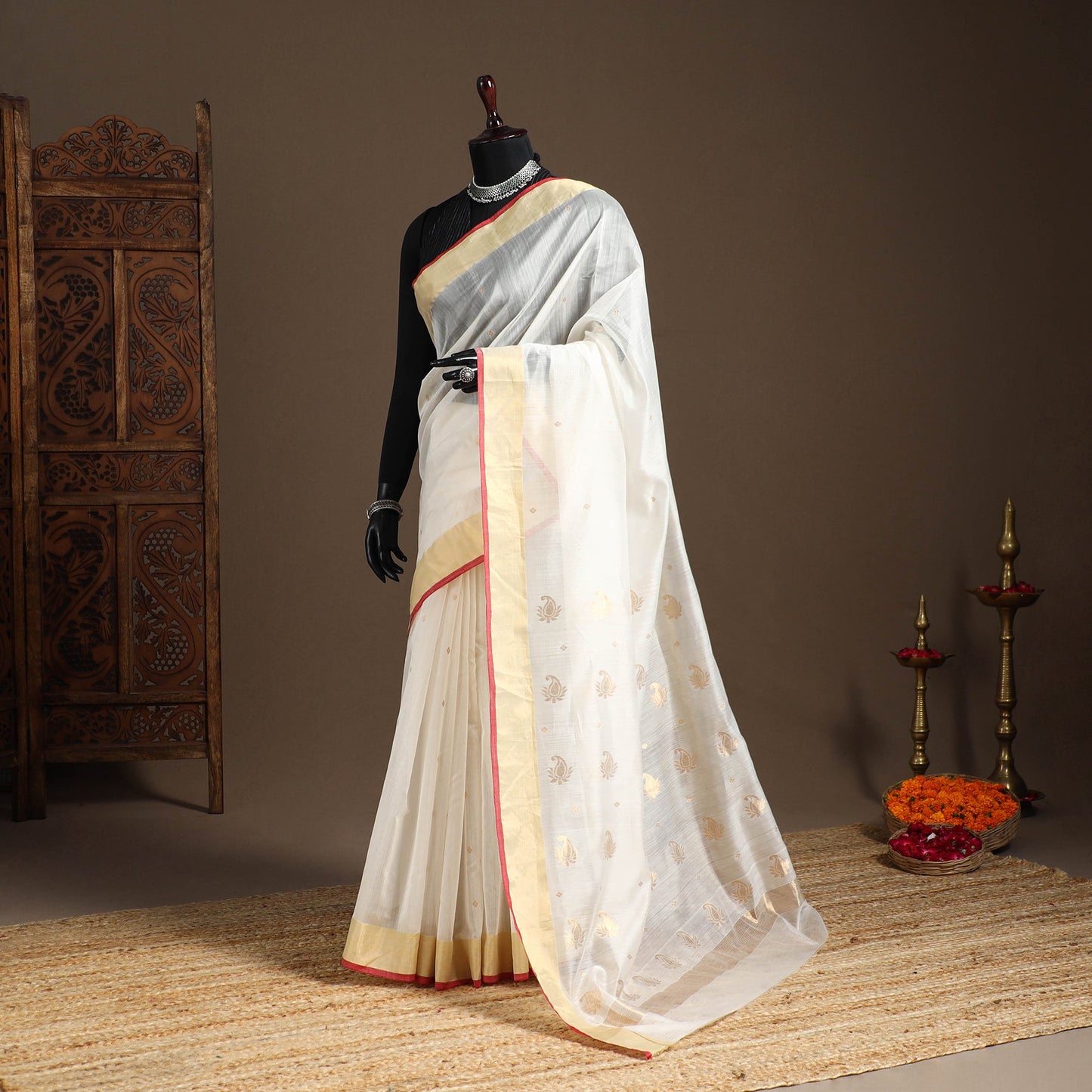 White - handloom zari work chanderi silk saree 23