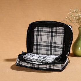  White Multipurpose Jewellery Bag with 4 Storage Pockets