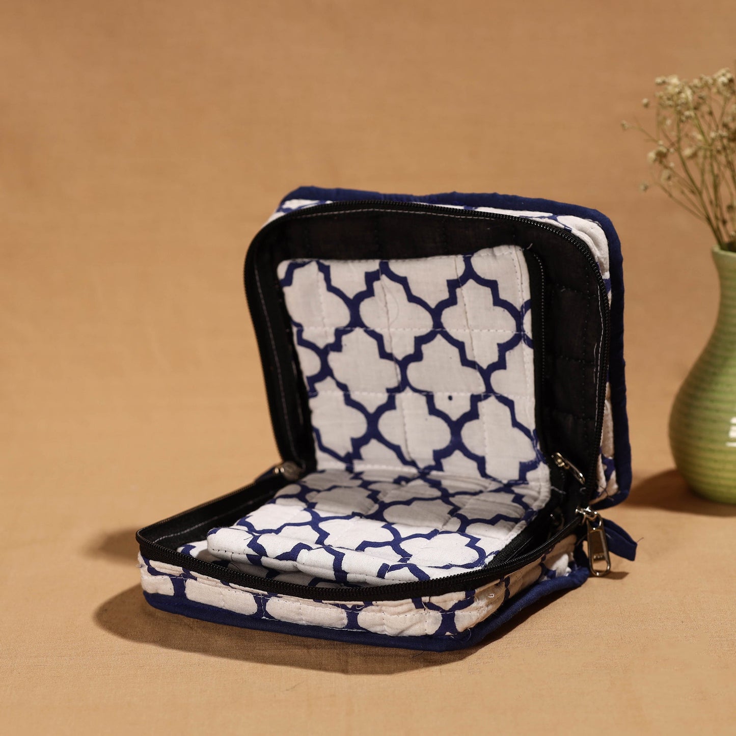 White Handmade 4 Pockets Cotton Jewelry Bag