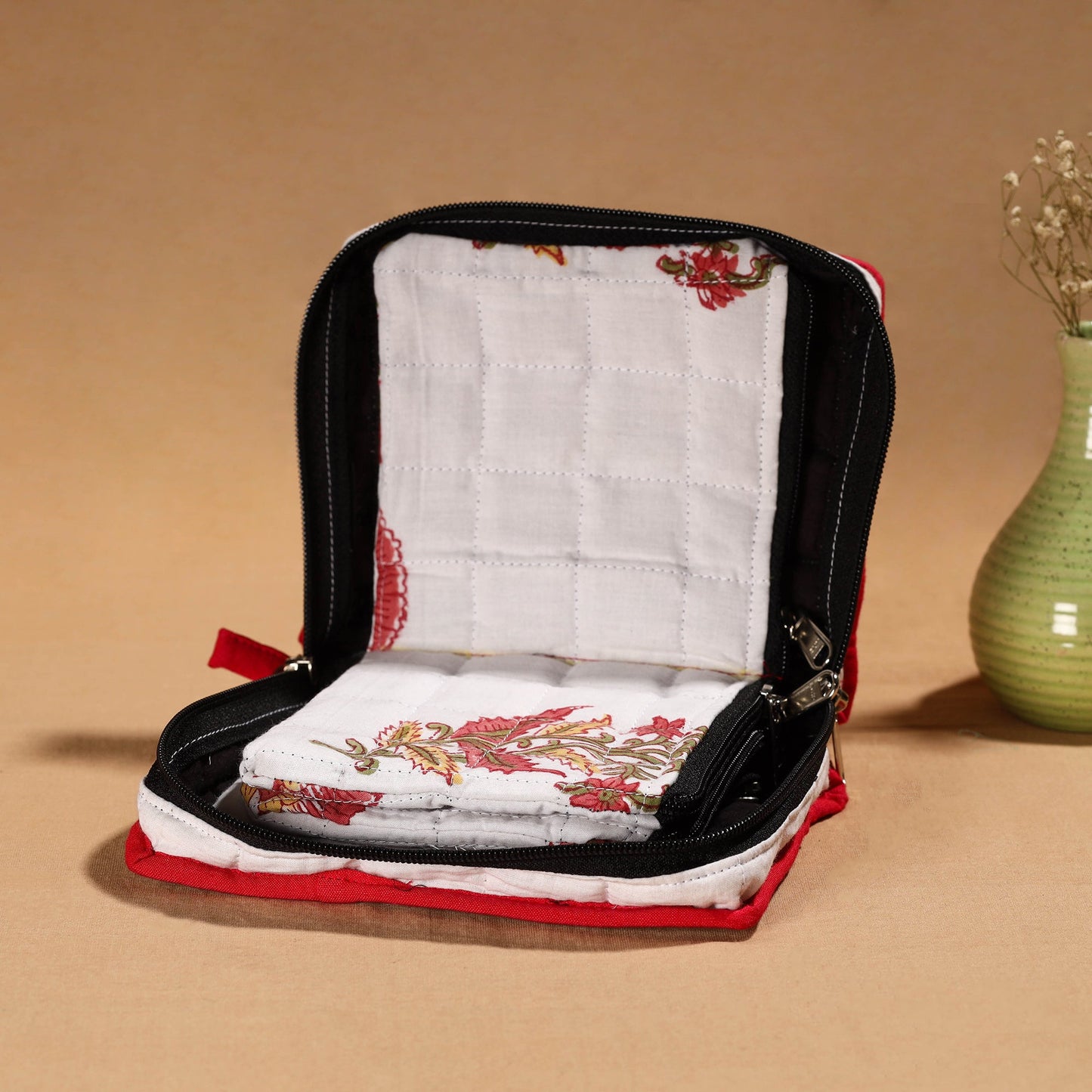 White Handmade Cotton Jewelry Organizer Bag for Travel