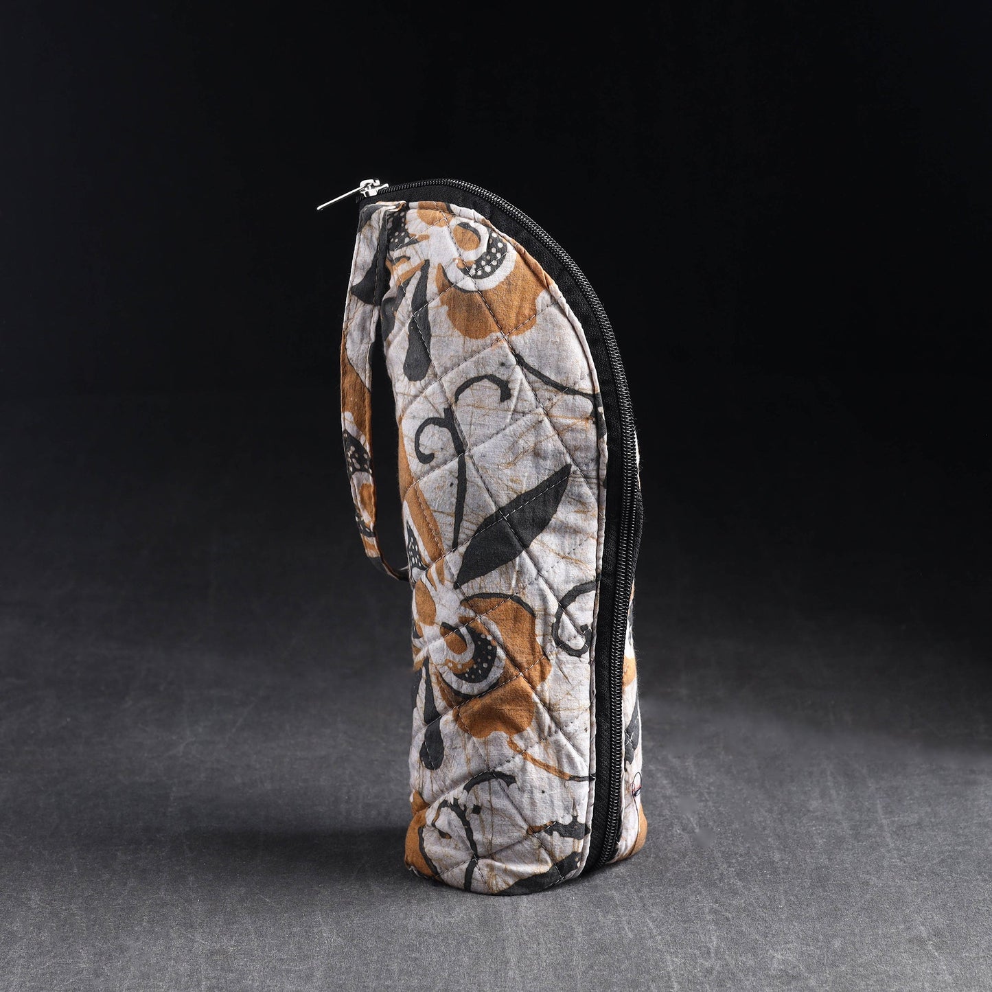 White Handmade Cotton 1L Water Bottle Cover