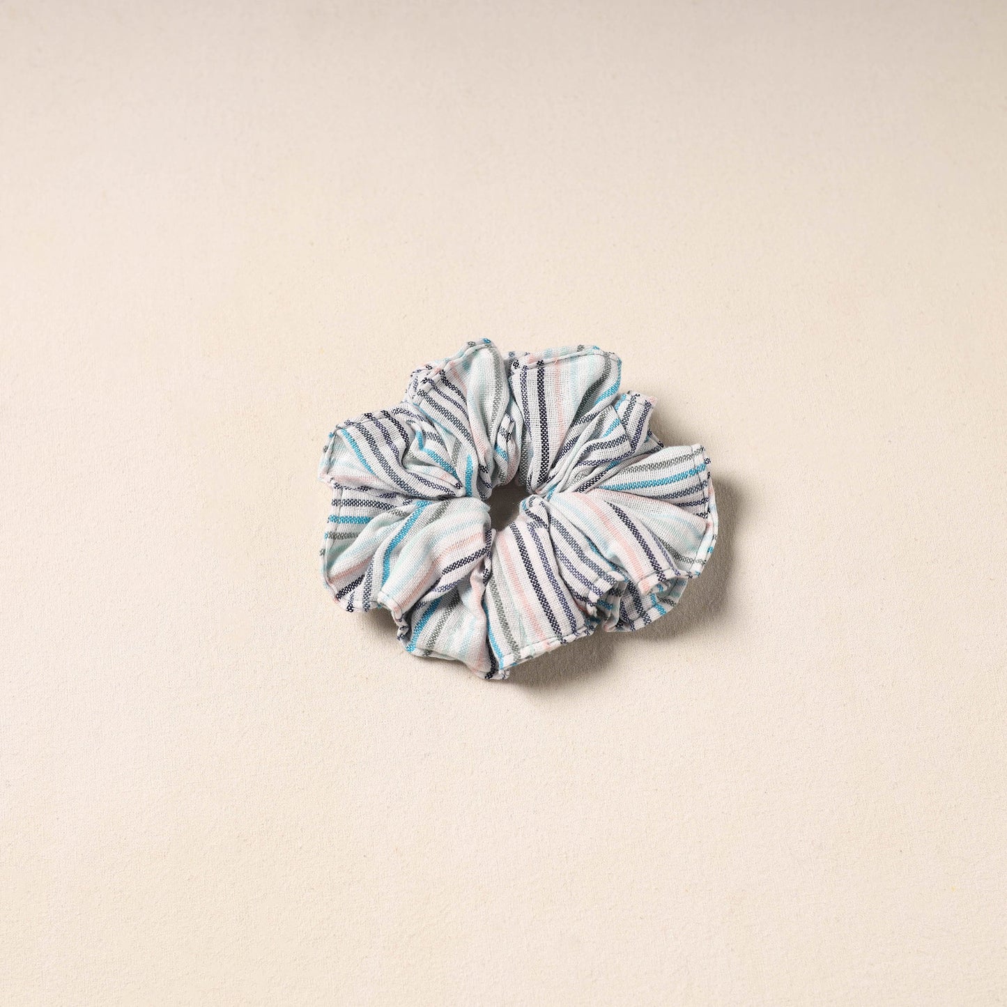 White Handmade Cotton Elastic Rubber Band/Scrunchie