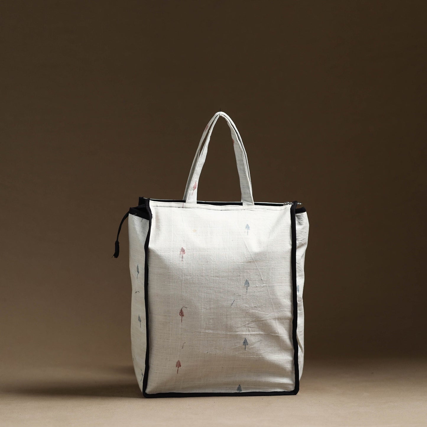 White Handmade Cotton Shopping Hand bag