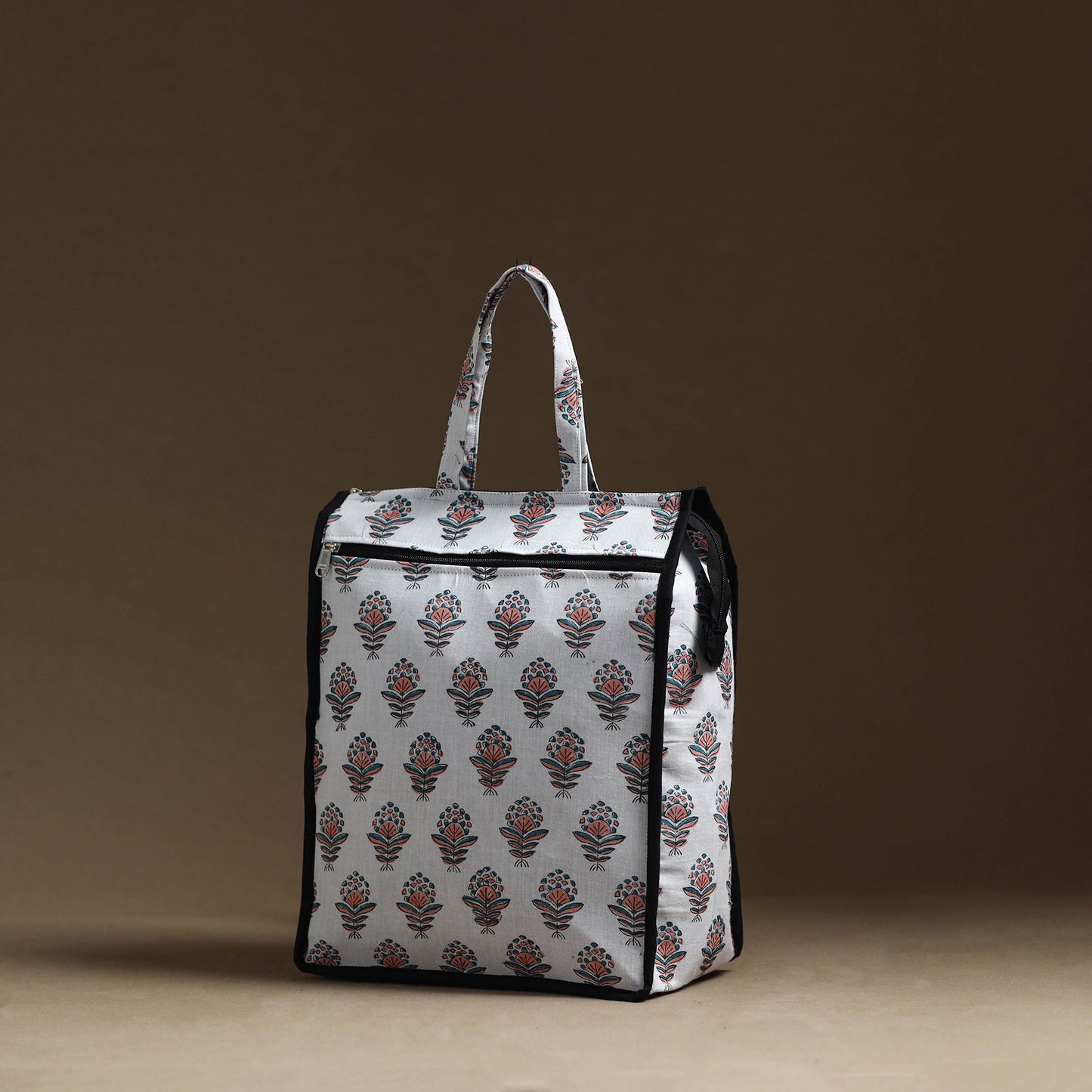 White Handmade Cotton Shopping Hand bag