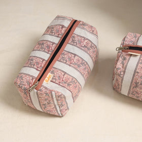 White - handmade cotton toiletry bags (set of 3) 01