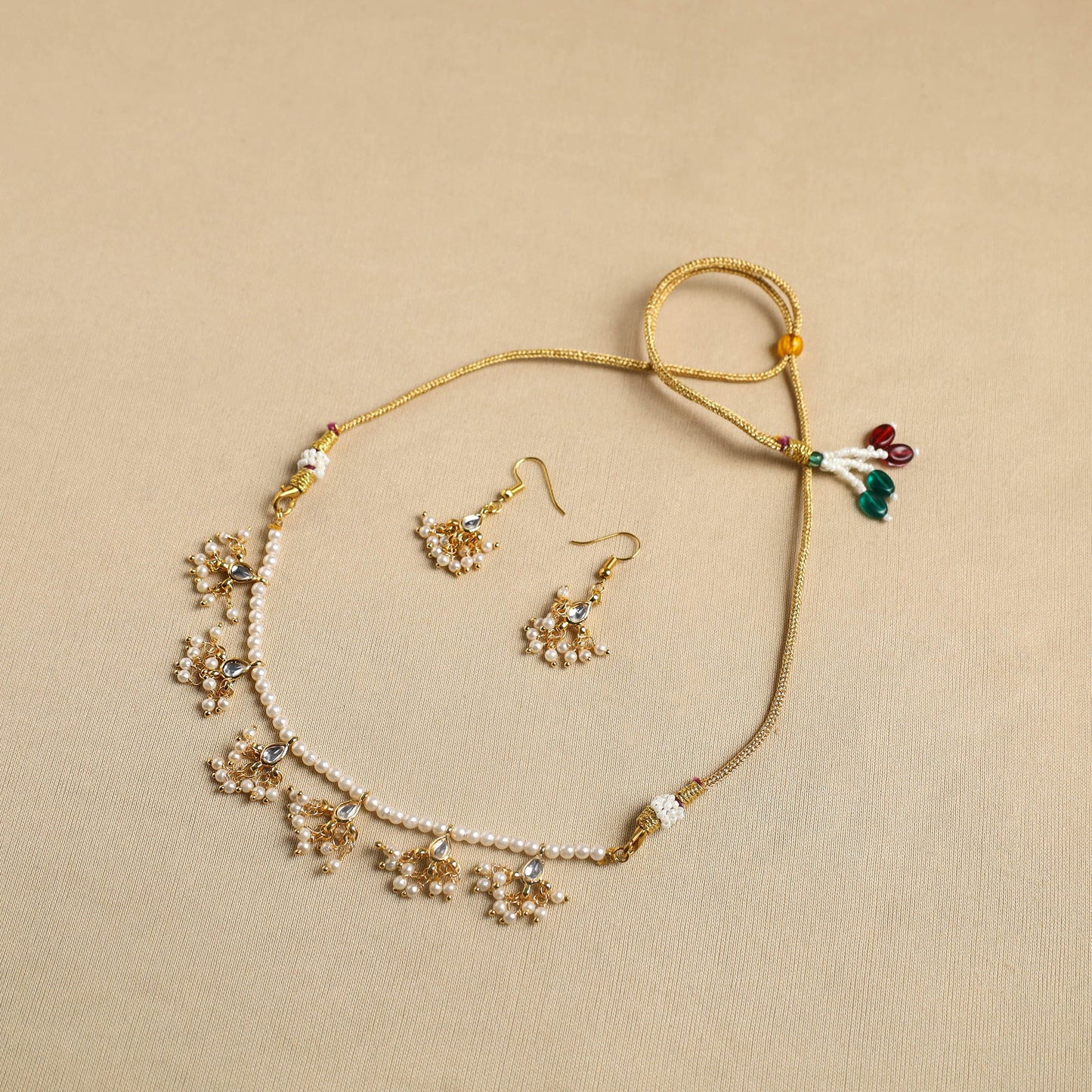 White Handmade Kundan Work Choker Necklace Set