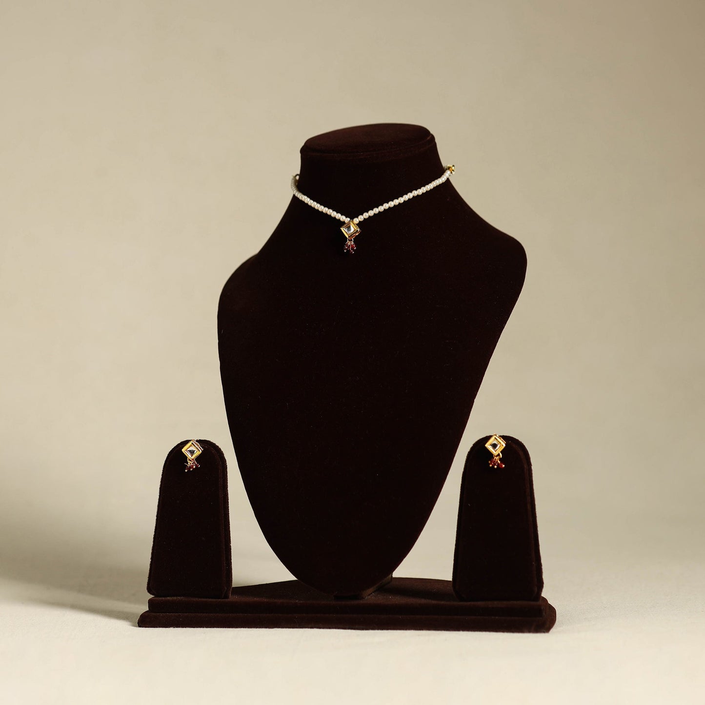 Buy Handmade Kundan Work Choker Necklace Set 