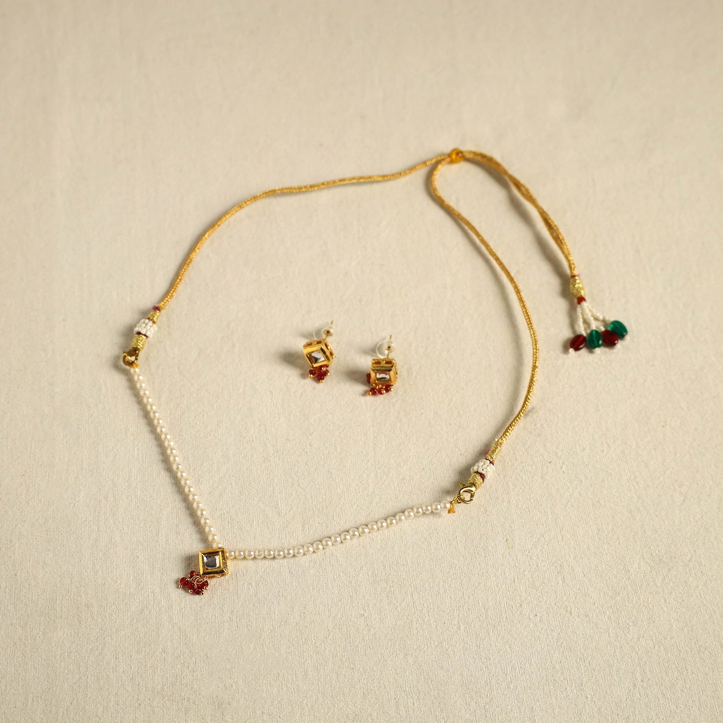 Buy Handmade Kundan Work Choker Necklace Set 