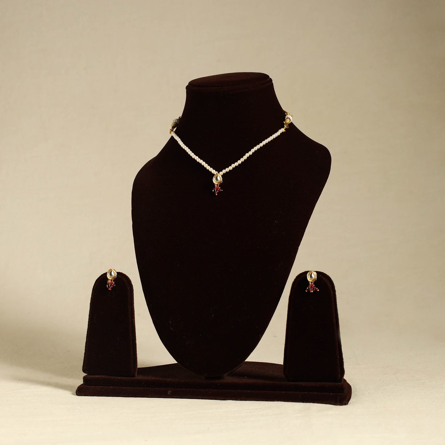 Buy Handmade Kundan Work Choker Necklace Set 