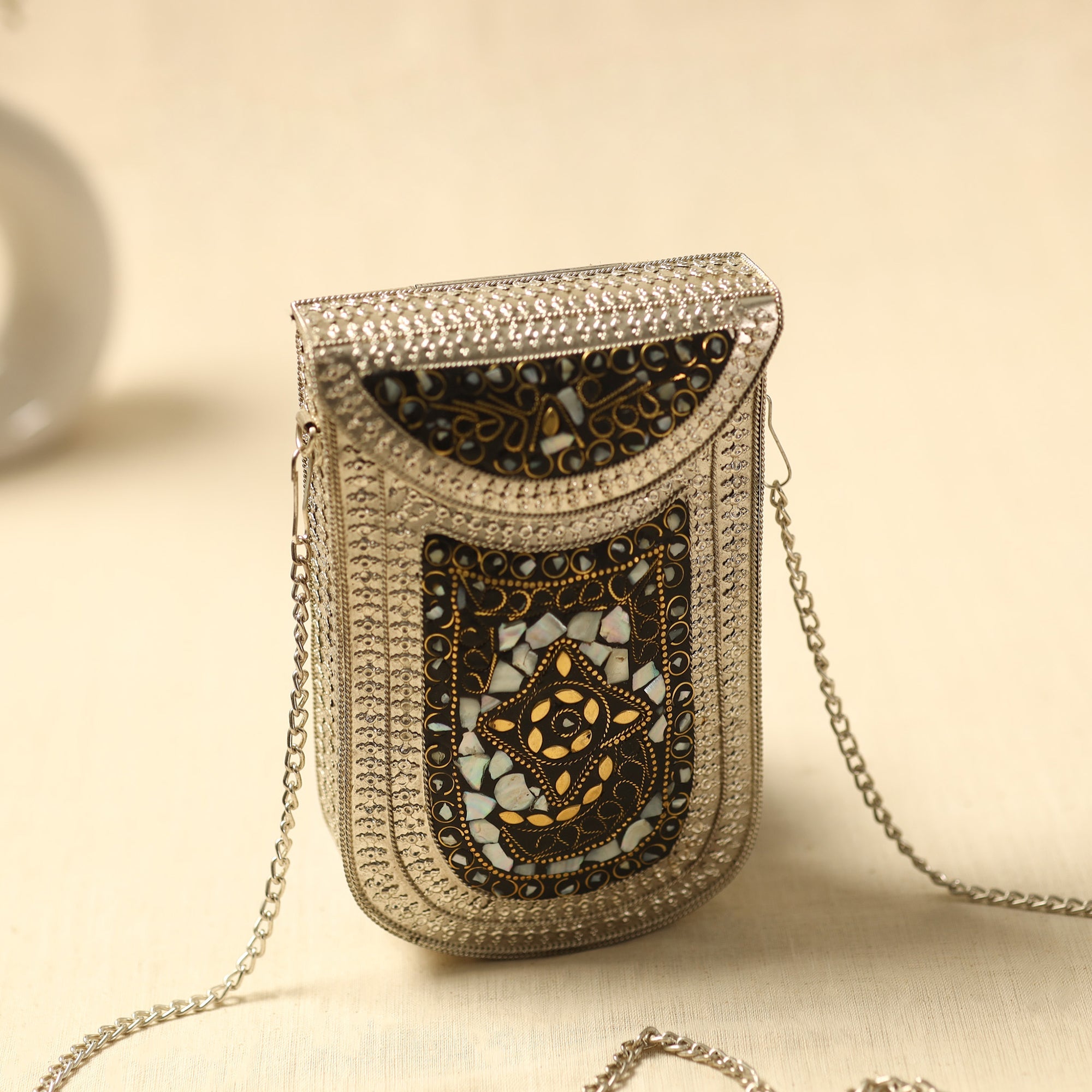 White Handmade Vintage Metal & Mosaic Stone Clutch / Sling Bag 