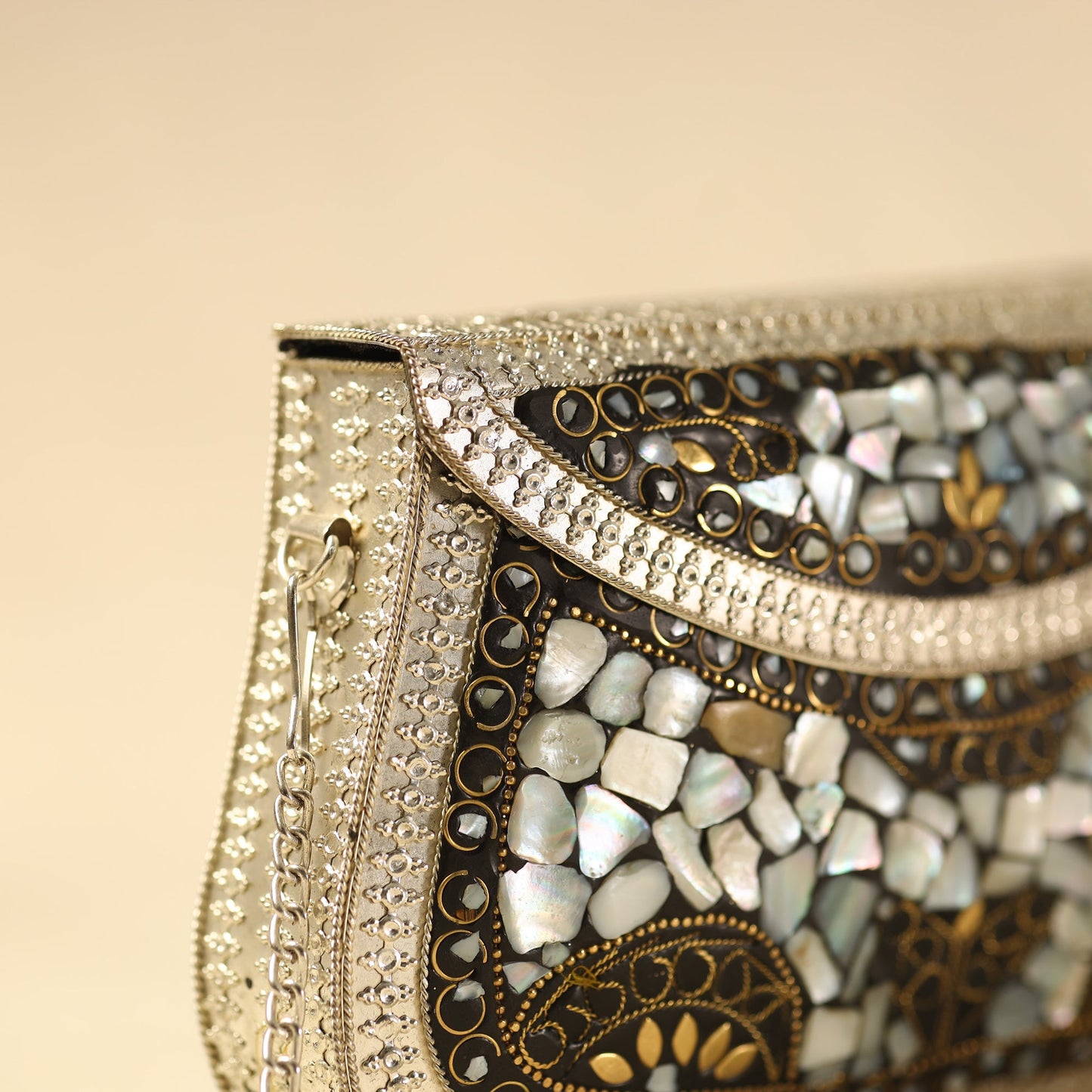 White Handmade Vintage Metal & Mosaic Stone Clutch / Sling Bag 