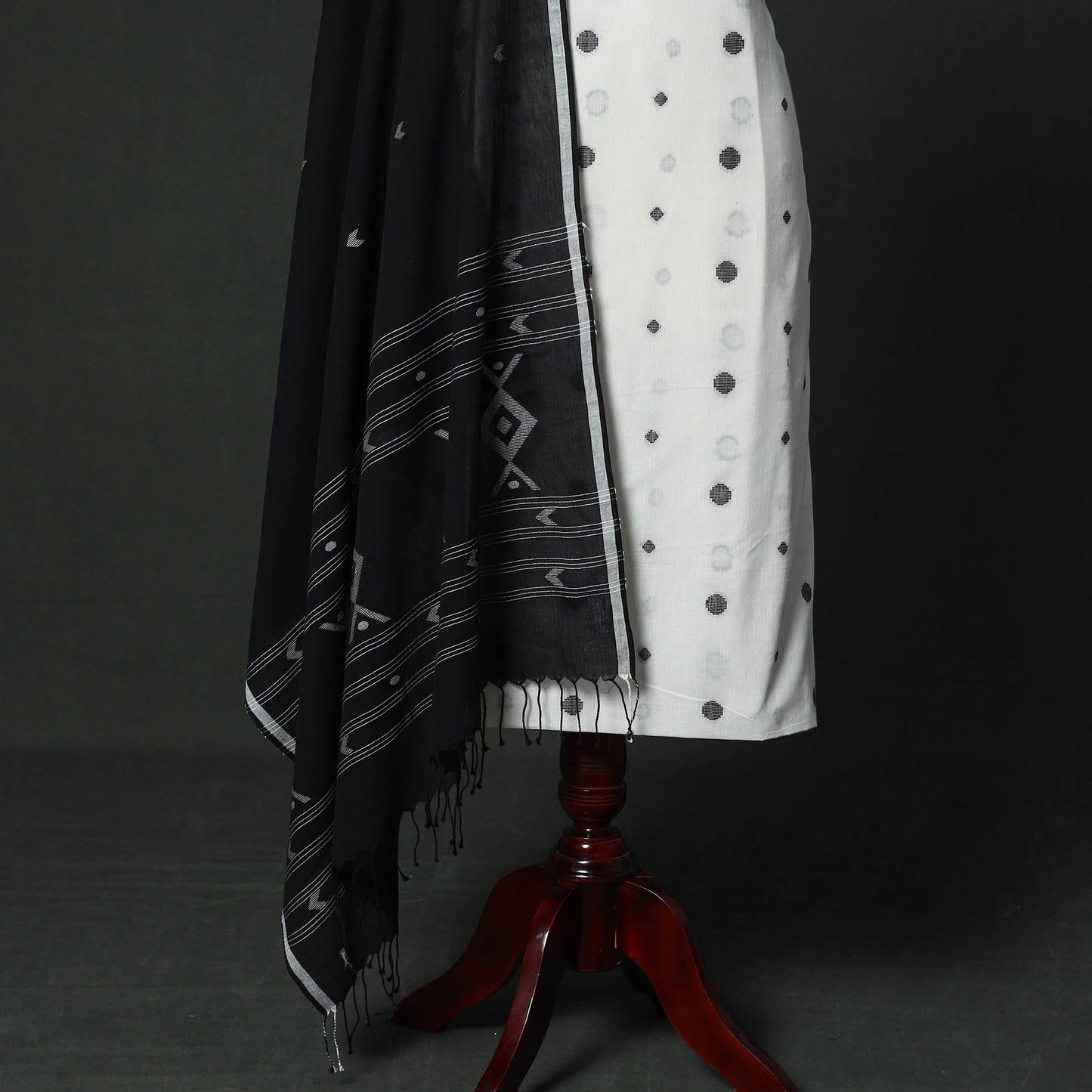 Jacquard cotton 2pc unstitched dress material