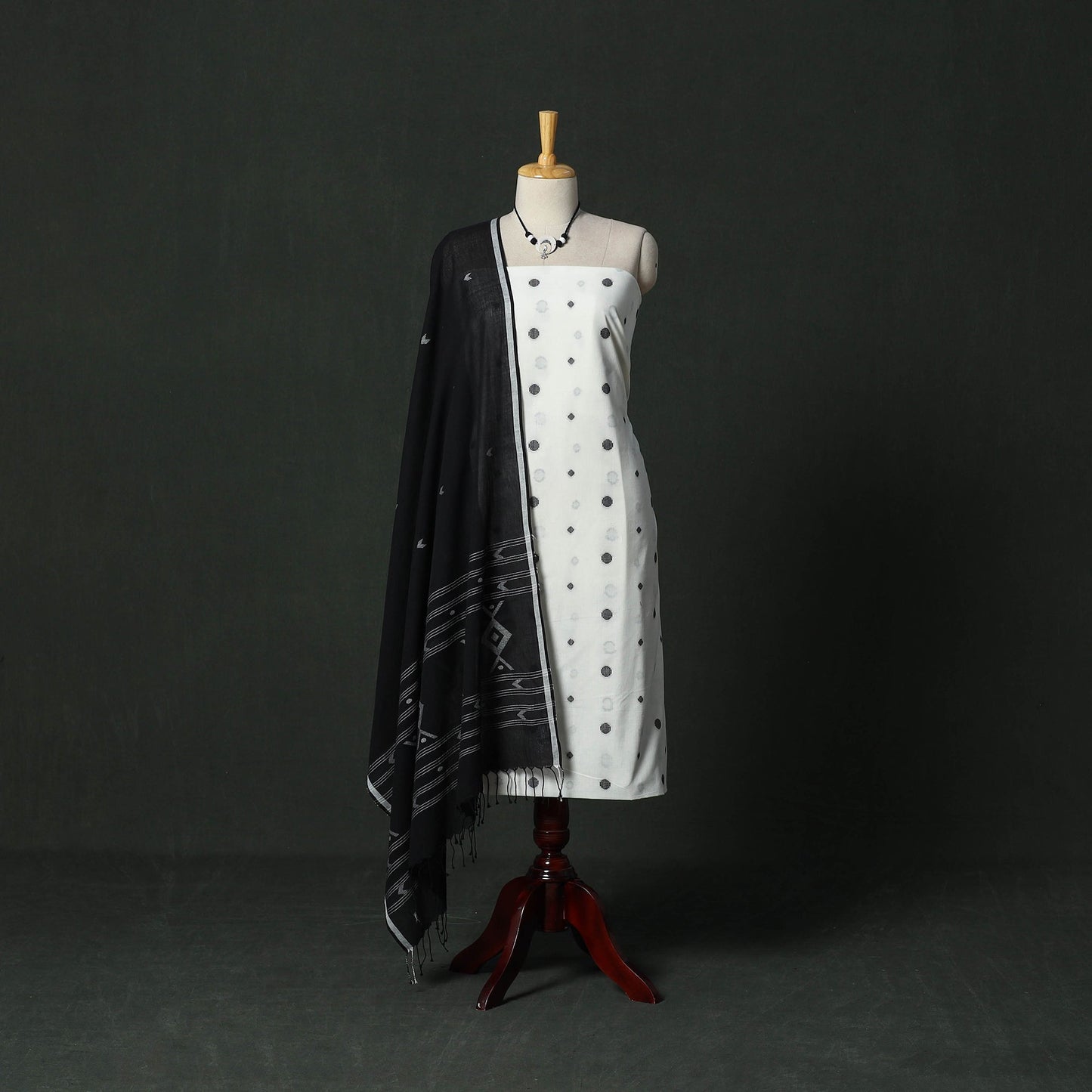 Jacquard cotton 2pc unstitched dress material