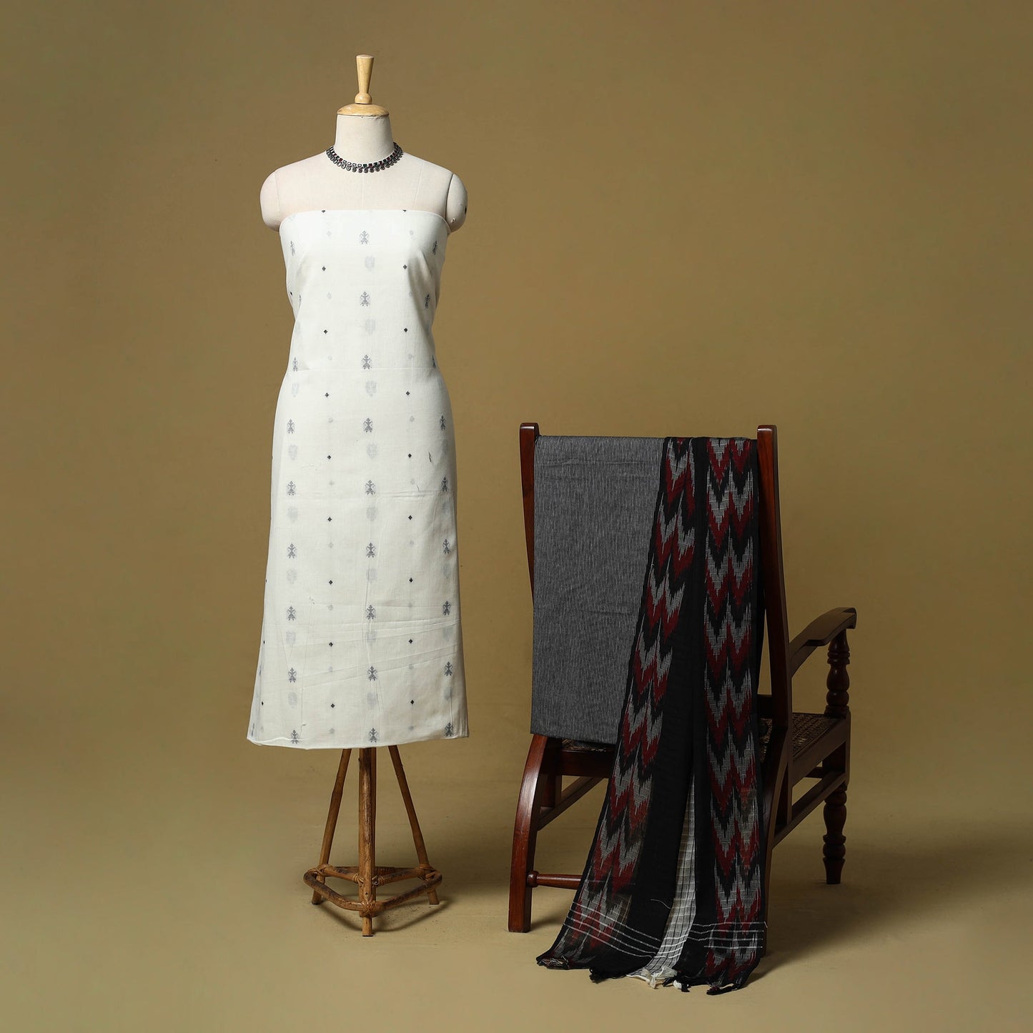 Jacquard cotton 3pc unstitched dress material 118
