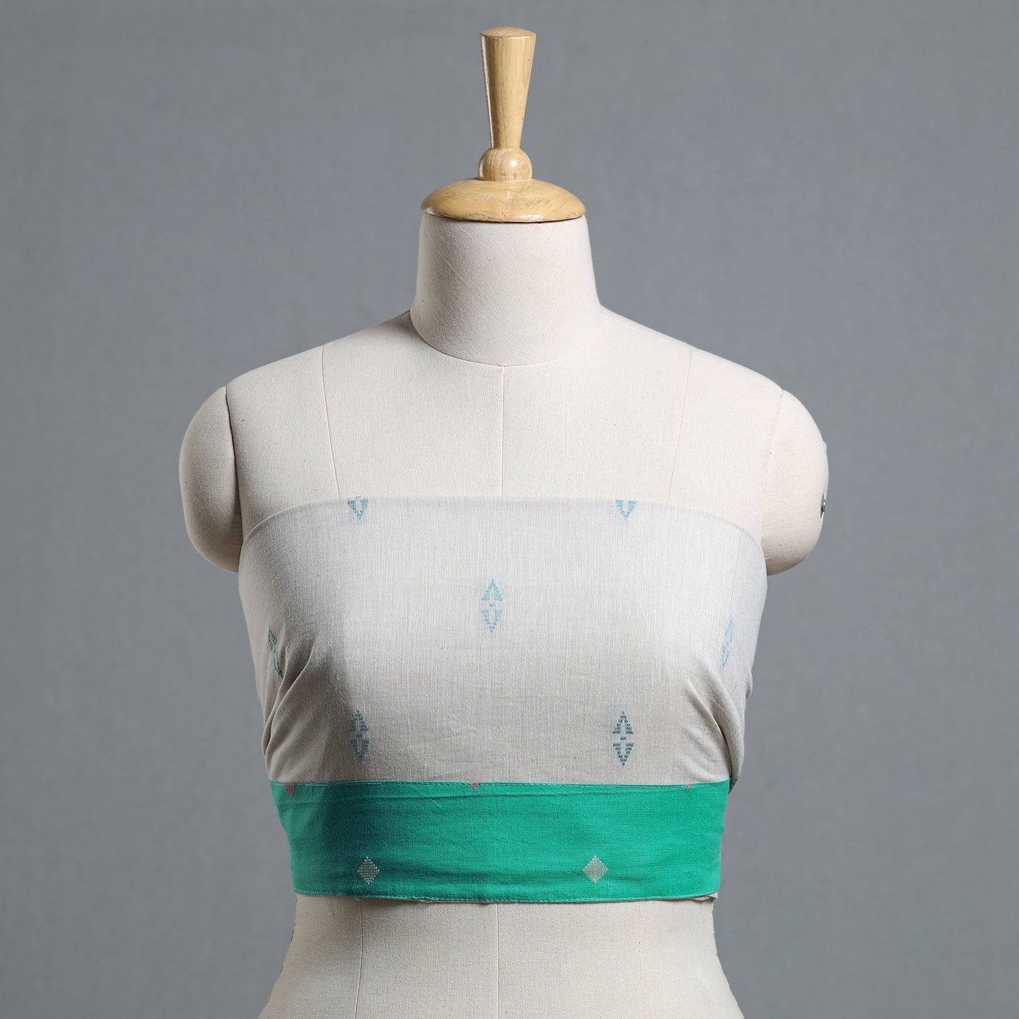 White - jacquard cotton blouse piece 01 - handcrafted