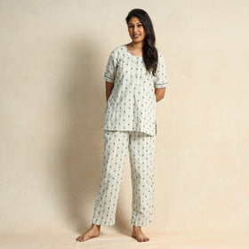  Jacquard Cotton Top & Pyjama Night Suit Set 