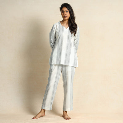 White jacquard cotton top & pyjama night suit set