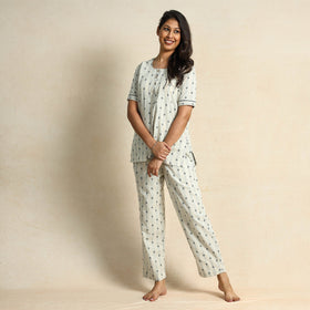  Jacquard Cotton Top & Pyjama Night Suit Set 