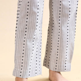 White jacquard cotton top & pyjama night suit set