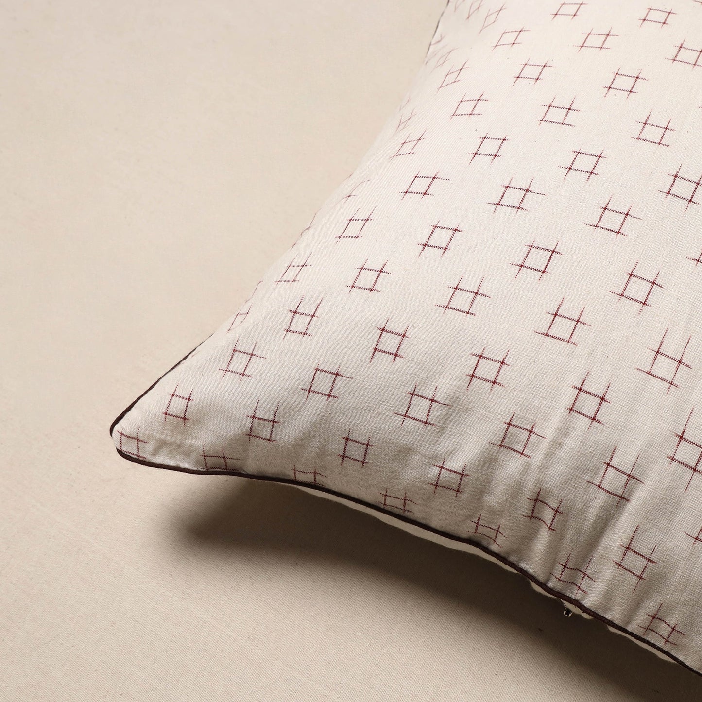 Jacquard weave cotton cushion cover 42 - handcrafted