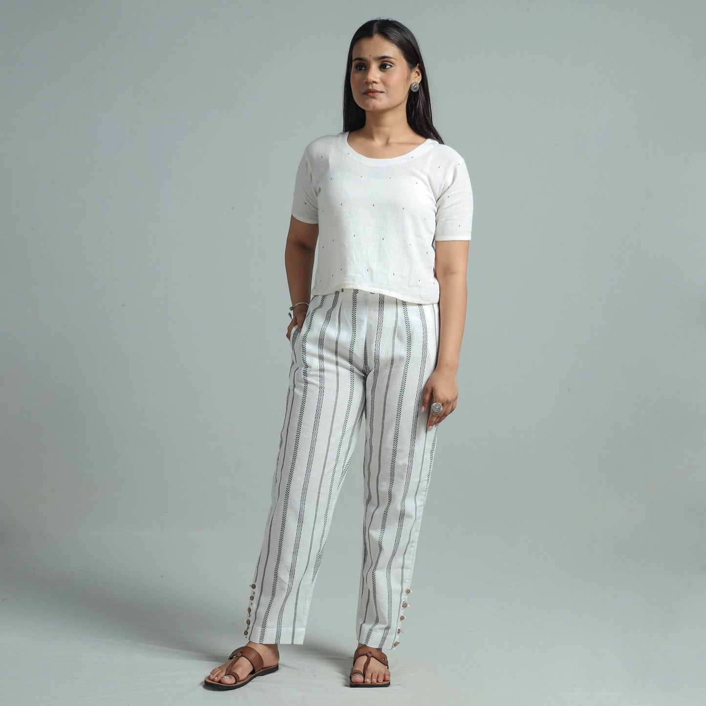 White - jacquard weave cotton elasticated pant 09
