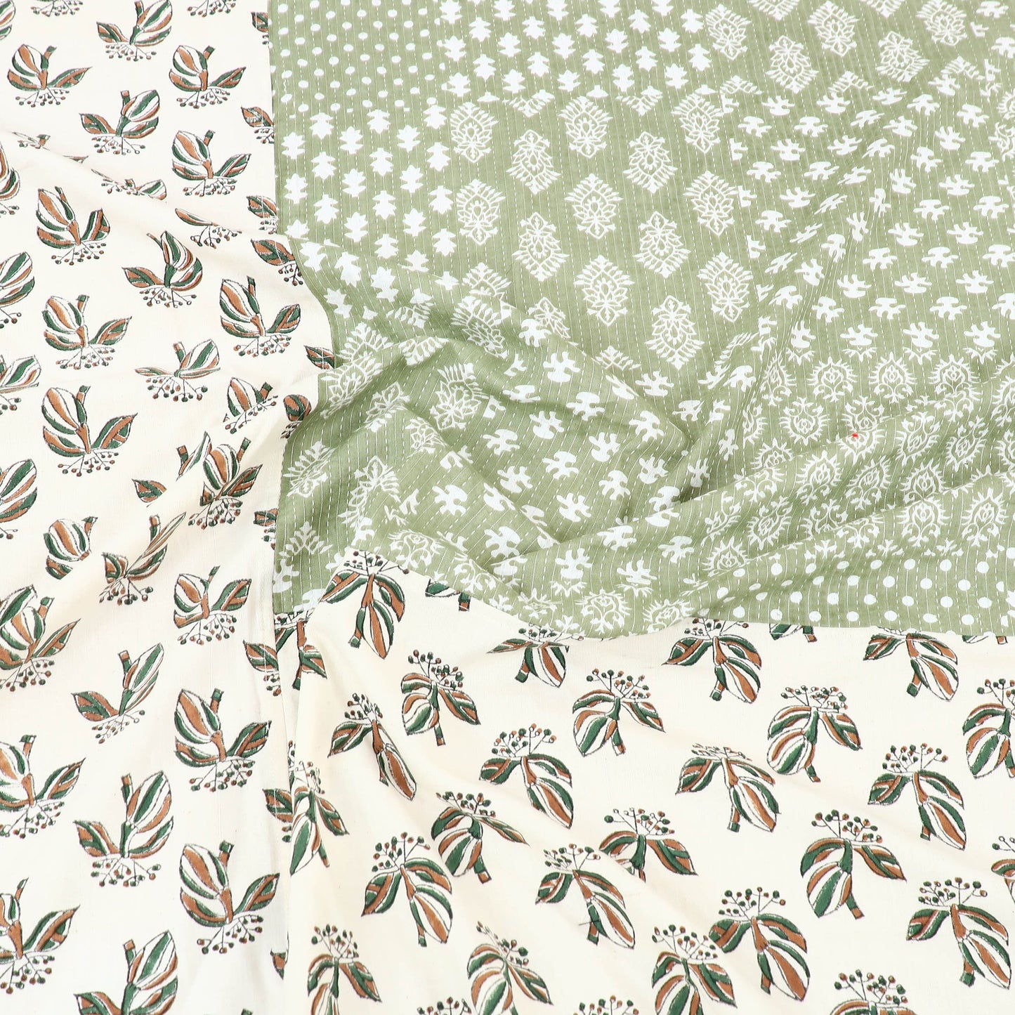 White Jaipur Print Patchwork Cotton Bedsheet Set 