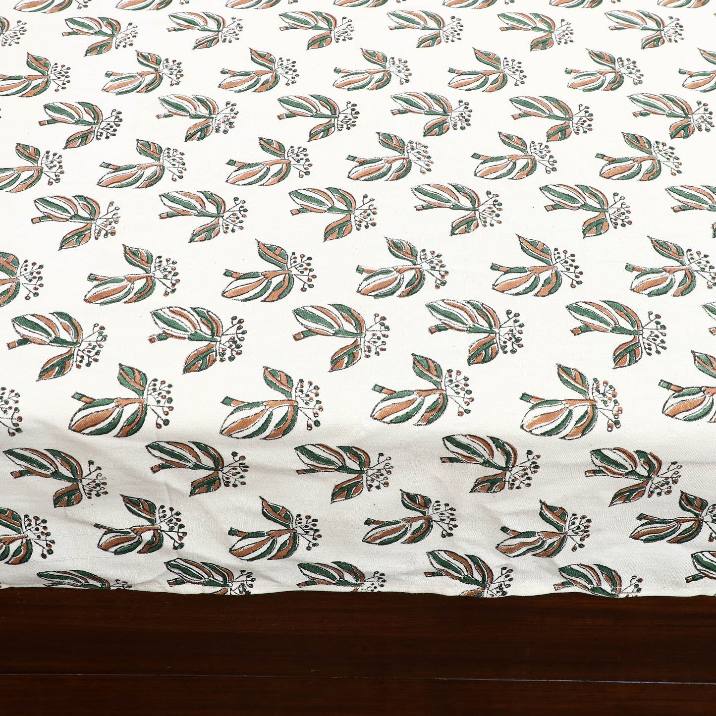 White Jaipur Print Patchwork Cotton Bedsheet Set 