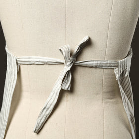 White - jhiri handloom cotton apron with pocket 19