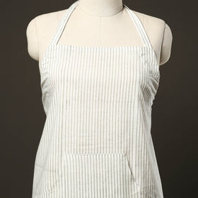 White - jhiri handloom cotton apron with pocket 19