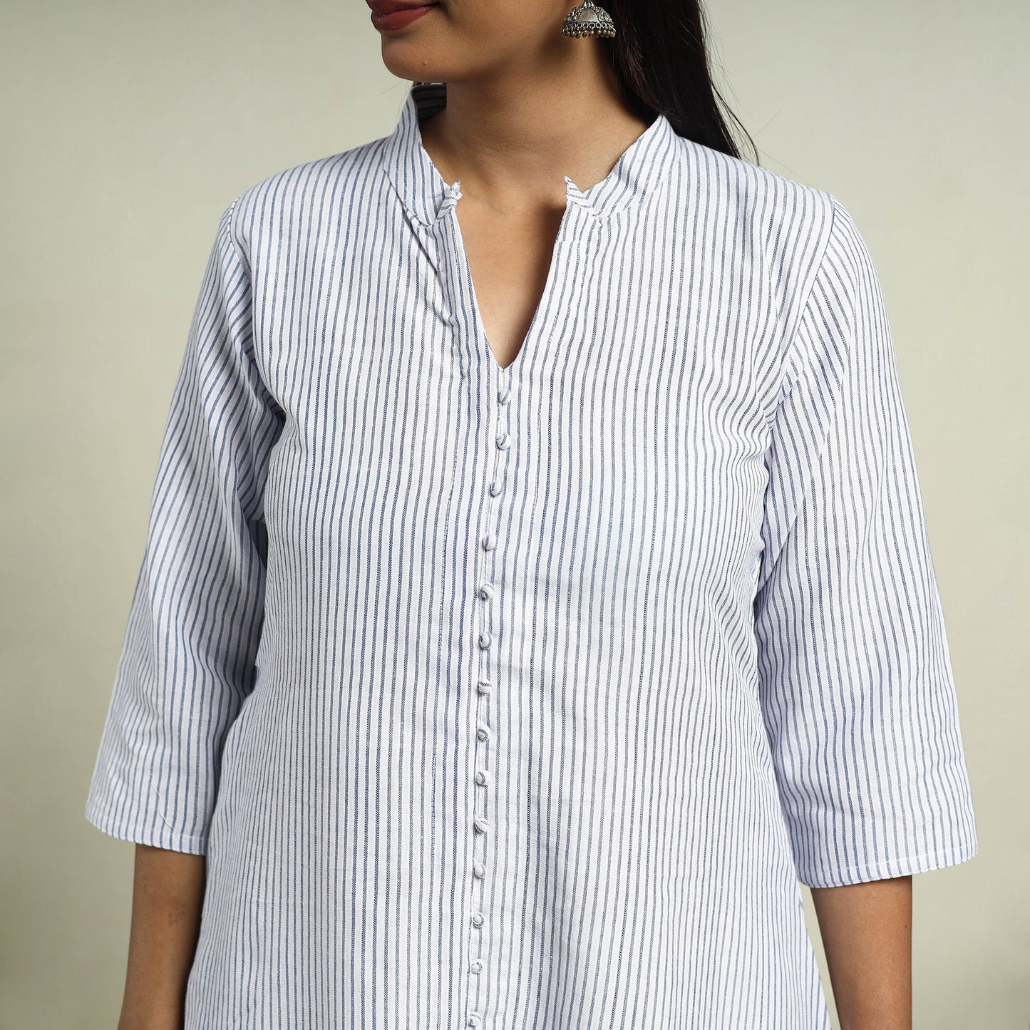 Buy White Jhiri Handloom A-Line Cotton Kurta for Women