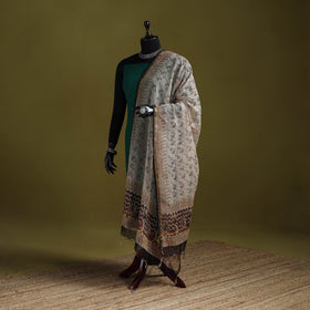 White - kota doria cotton hand bagru dupatta 20