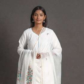 White - kota doria silk cotton kashida embroidery dupatta